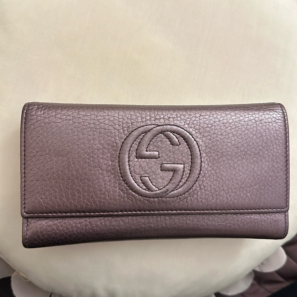 Gucci Plum Embossed Leather Continental Wallet